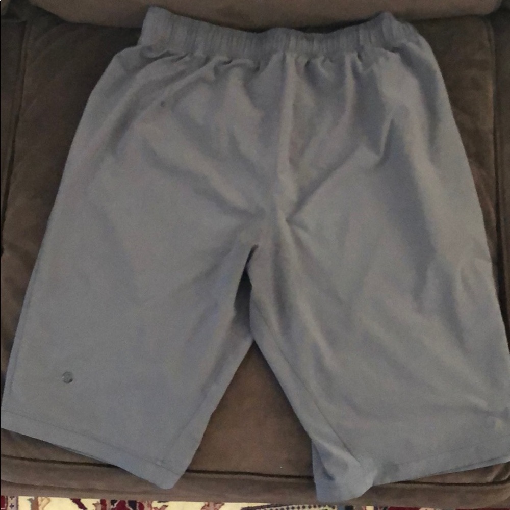 LuLuLemon Men’s shorts
